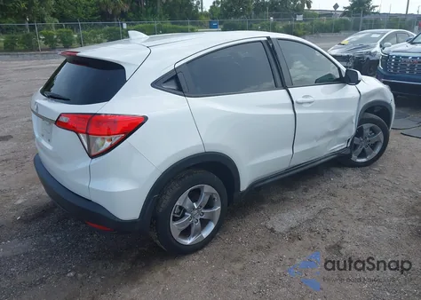 2022 Honda Hr-V 2Wd Lx from USA, damaged, VIN 3CZRU5H31NM718291